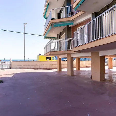 Rentafive Primera Linea Terraza Reformado Apartamento