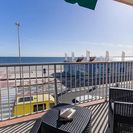 Rentafive Primera Linea Terraza Reformado Apartment *